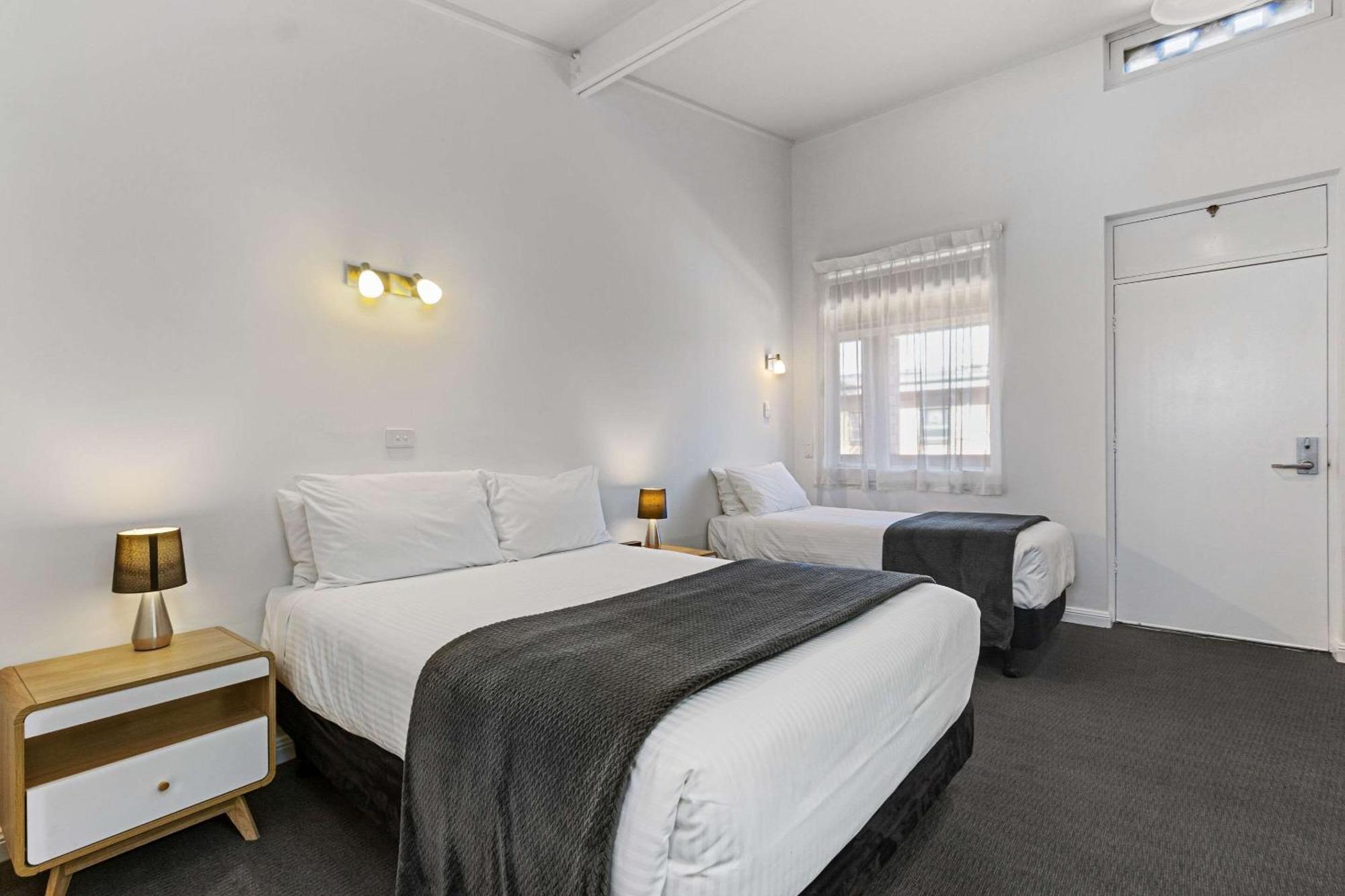 Econo Lodge East Adelaide Bagian luar foto